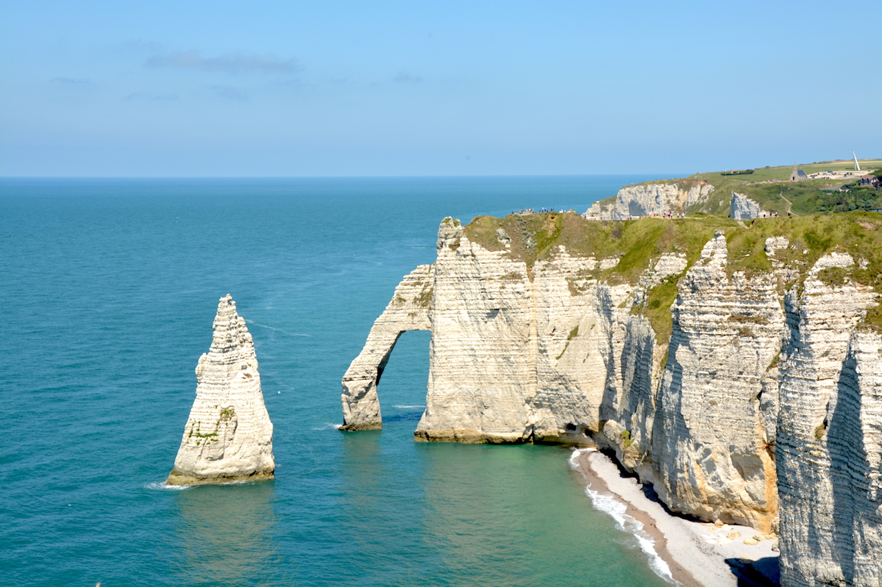 aiguille et arche etretat - libre voyageur